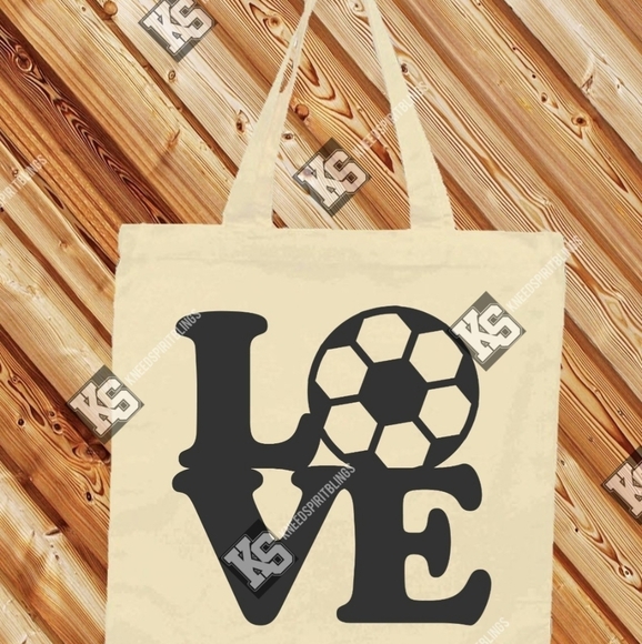 Love Sports Tee - Picture 4 of 4